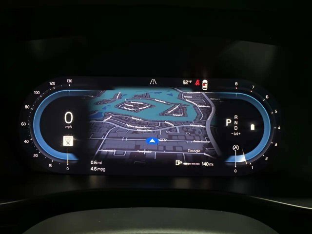 Used 2023 Volvo XC40 B4 Core w/ Convenience Package FWD image 10
