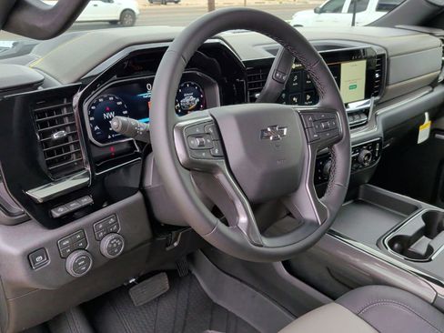 New 2026 Chevrolet Silverado 2500 ZR2 AWD/4WD image 15