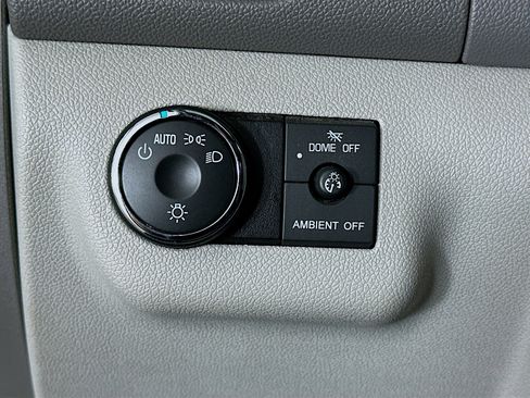 Used 2017 Buick Enclave Leather image 17