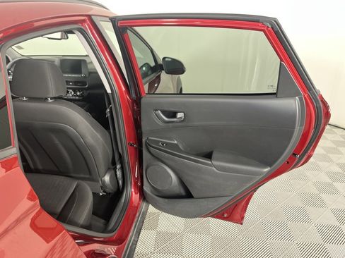 Used 2023 Hyundai Kona SEL image 27