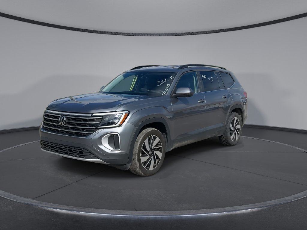 Used 2025 Volkswagen Atlas SE FWD image 4