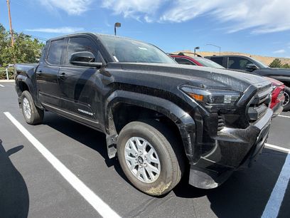 Certified 2025 Toyota Tacoma SR5