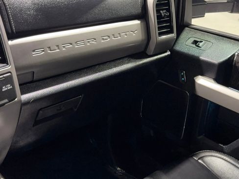 Used 2021 Ford F250 Lariat w/ Lariat Ultimate Package image 48