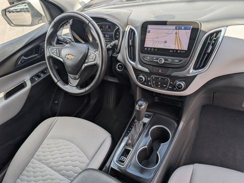 Used 2021 Chevrolet Equinox LT AWD/4WD image 8