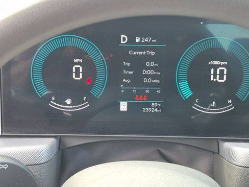 Used 2025 Hyundai Sonata SEL FWD image 13