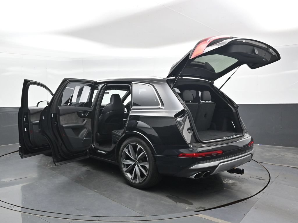 Used 2022 Audi SQ7 Prestige w/ Prestige Package AWD/4WD image 49