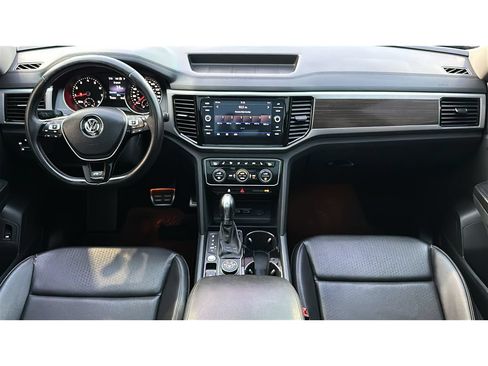 Used 2018 Volkswagen Atlas SEL AWD/4WD image 19