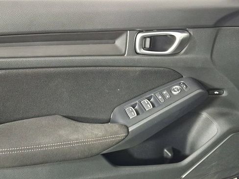 Used 2023 Honda Civic LX image 14