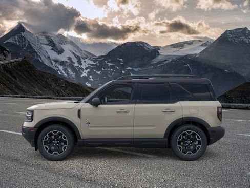 New 2025 Ford Bronco Sport Outer Banks w/ Outer Banks Tech Package+ AWD/4WD image 3