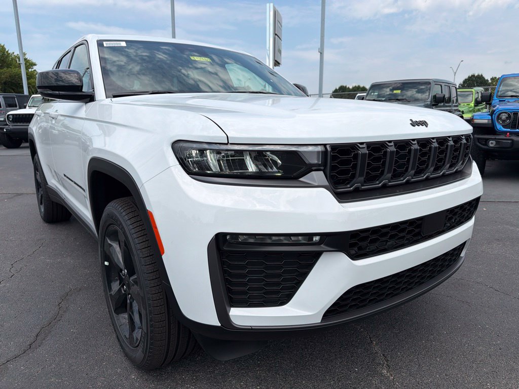 New 2026 Jeep Grand Cherokee Limited w/ Limited Altitude Package AWD/4WD image 54