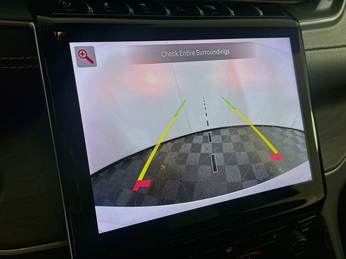 Used 2023 Jeep Grand Cherokee Limited image 23