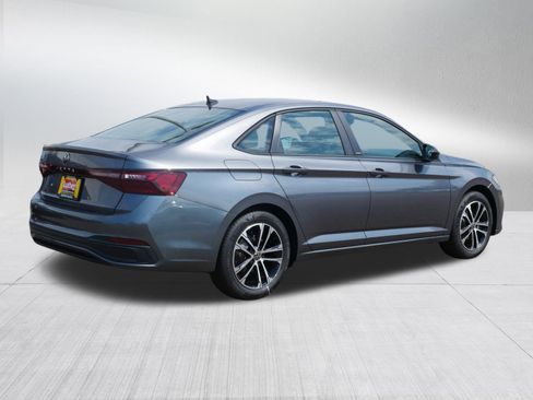 New 2025 Volkswagen Jetta Sport FWD image 3