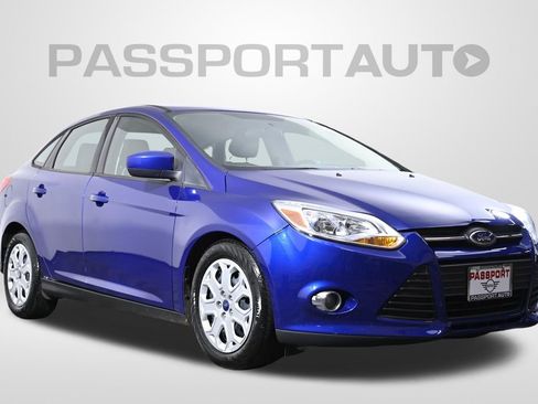 Used 2012 Ford Focus SE image 3