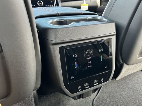 New 2026 GMC Yukon AT4 Ultimate AWD/4WD image 22