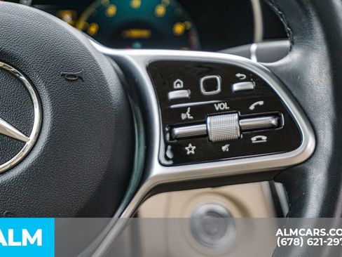 Used 2020 Mercedes-Benz GLC 300 GLC 300 image 30