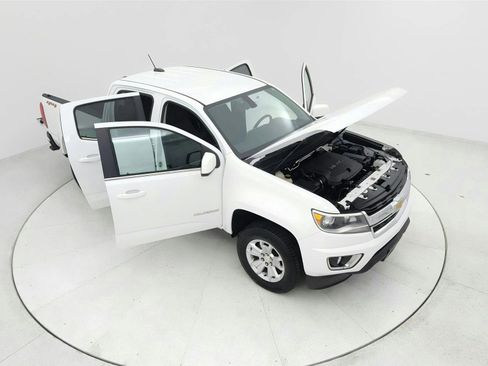 Used 2019 Chevrolet Colorado LT w/ LT Convenience Package image 24