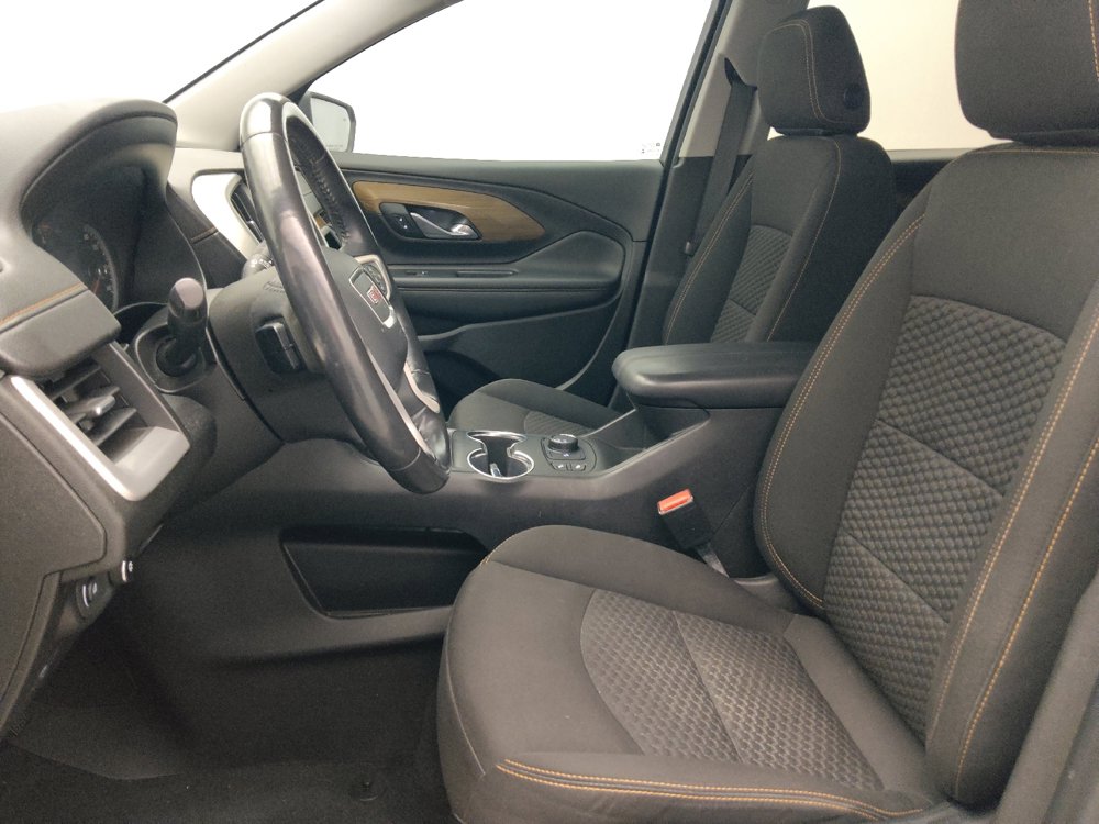 Used 2018 GMC Terrain SLE w/ Driver Convenience Package FWD image 17