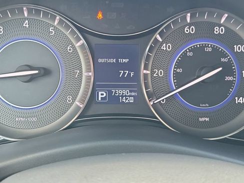 Used 2013 INFINITI QX56 2WD w/ Theater Pkg image 18