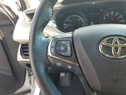 Used 2014 Toyota Avalon XLE Premium FWD image 26