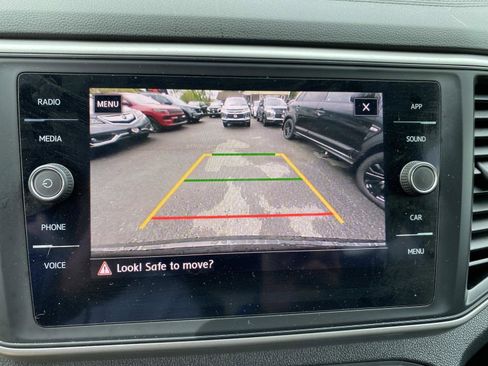 Used 2020 Volkswagen Atlas Cross Sport SE AWD/4WD image 14