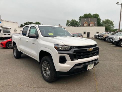 New 2026 Chevrolet Colorado LT w/ Advanced Trailering Package AWD/4WD image 1