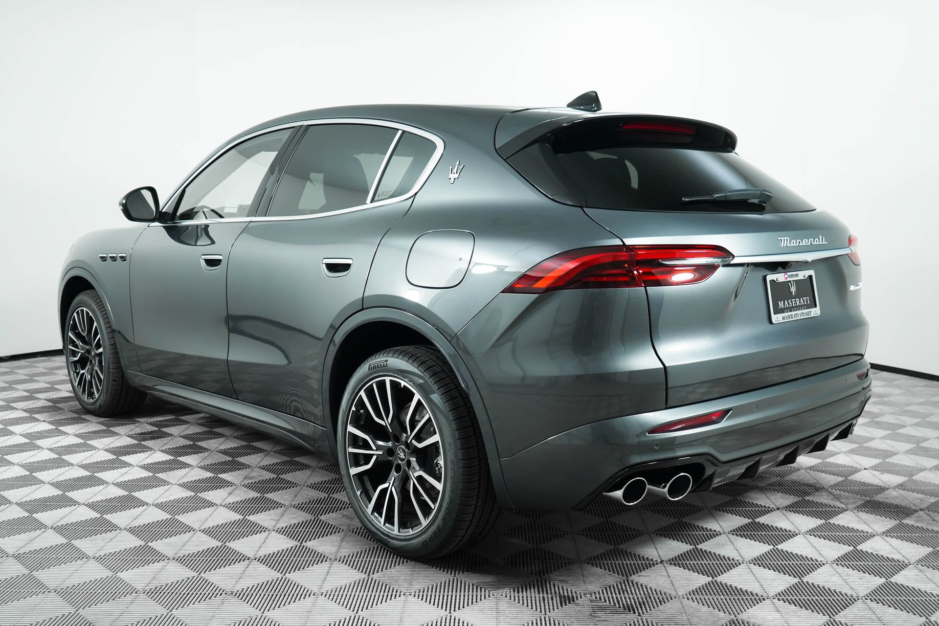 Used 2025 Maserati Grecale GT AWD/4WD image 5