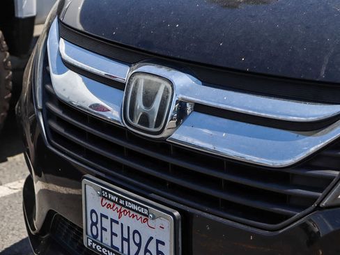 Used 2018 Honda Odyssey EX-L image 3