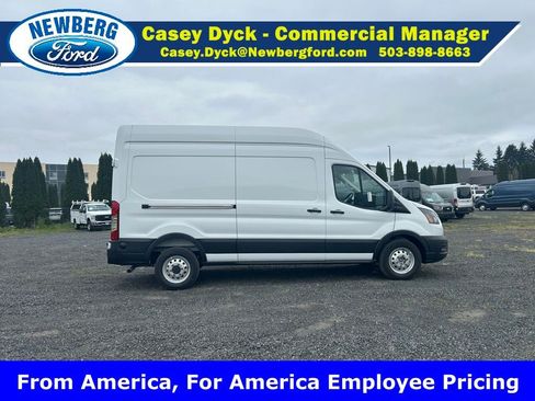New 2026 Ford Transit 250 148 High Roof AWD image 5