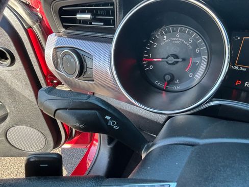 Used 2017 Ford Mustang GT RWD image 23