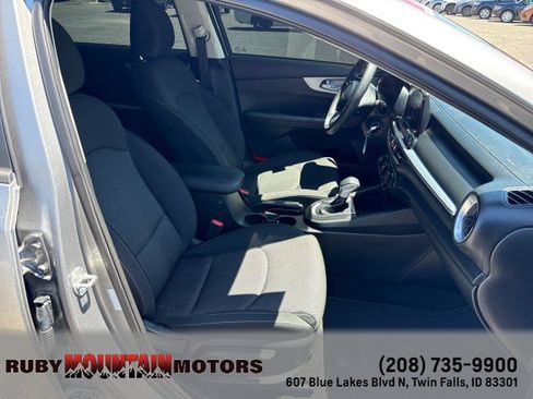 Used 2024 Kia Forte LXS FWD image 20