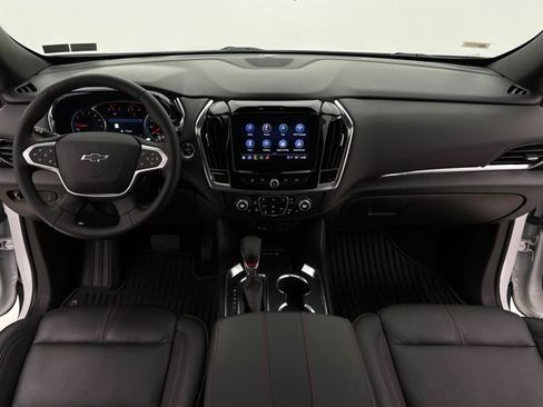Used 2023 Chevrolet Traverse RS AWD/4WD image 24