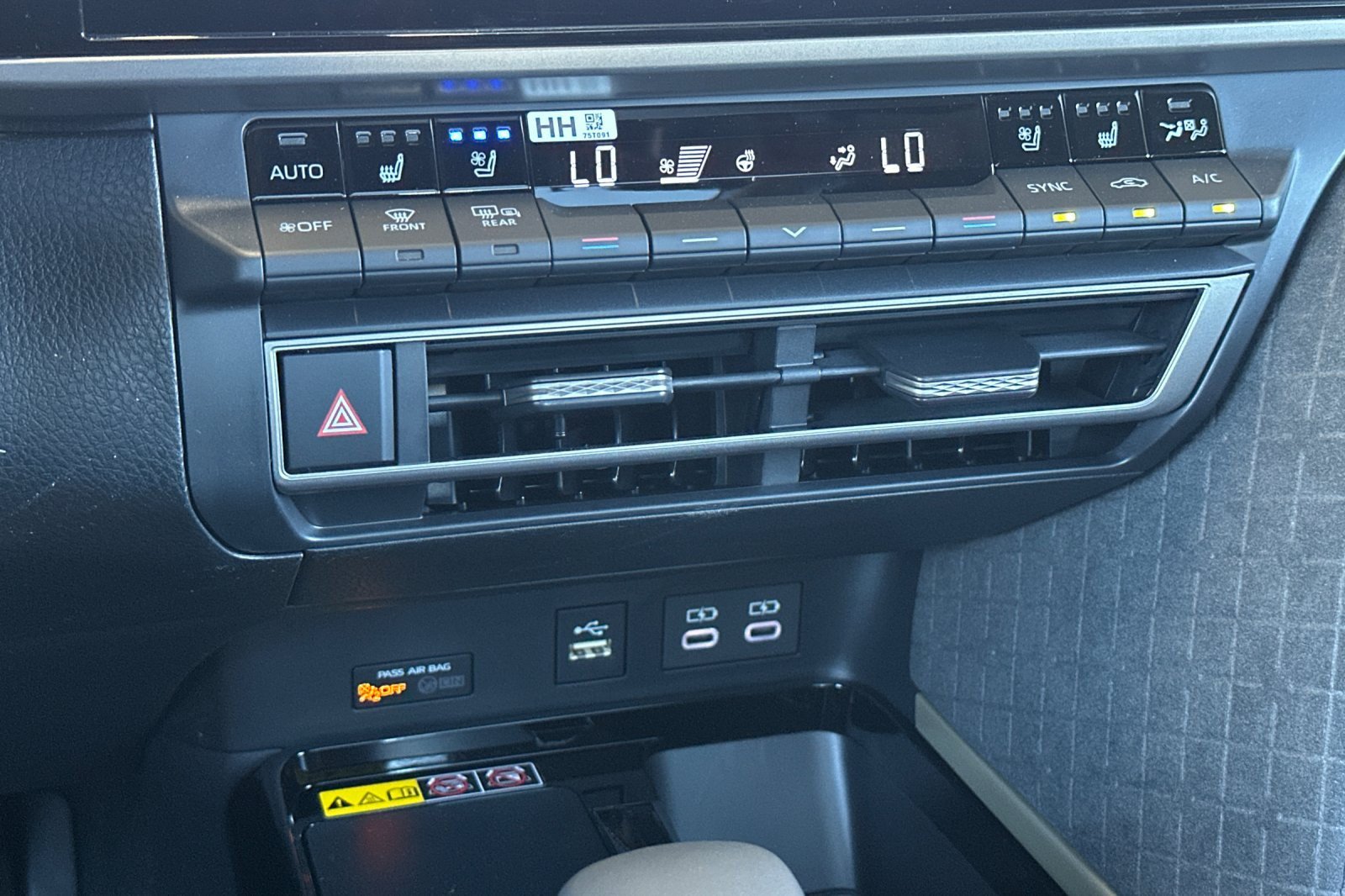 New 2026 Toyota Camry XLE w/ Premium Package FWD image 22