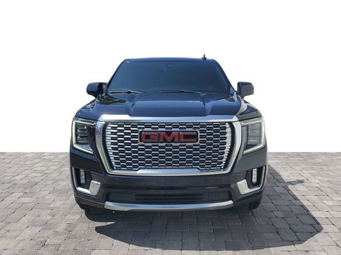 Certified 2021 GMC Yukon XL Denali w/ Denali Premium Package RWD image 2