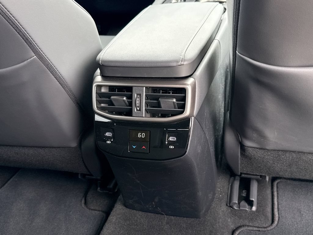Used 2026 Lexus RX 350 Premium w/ Accessory Package (Z1) FWD image 18