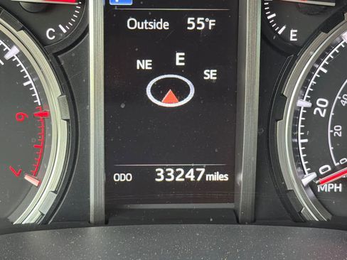 Used 2022 Toyota 4Runner TRD Sport w/ Technology Package AWD/4WD image 28