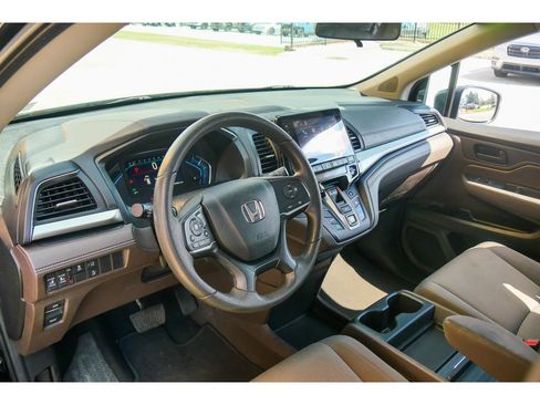 Used 2019 Honda Odyssey EX image 11