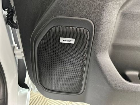 Used 2022 GMC Sierra 2500 SLT w/ SLT Premium Package image 29