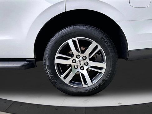 Used 2024 Ford Expedition Limited AWD/4WD image 37