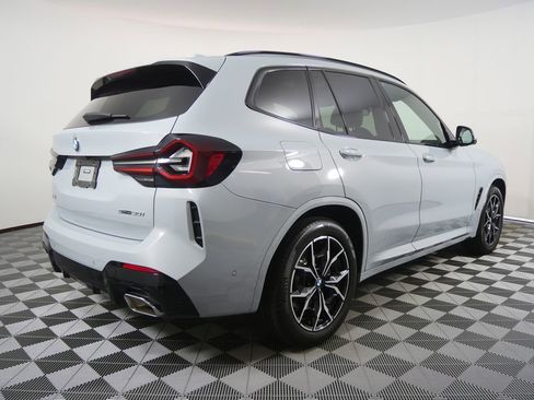 Used 2023 BMW X3 sDrive30i w/ M Sport Package RWD image 3