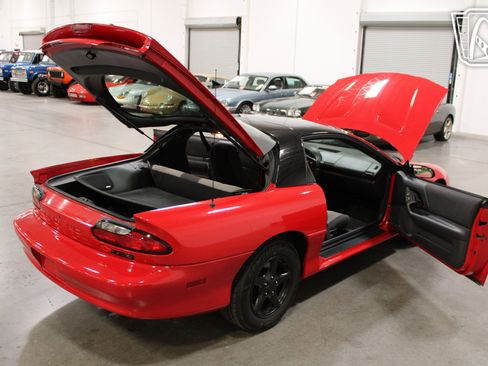 Used 1993 Chevrolet Camaro Z28 RWD image 34