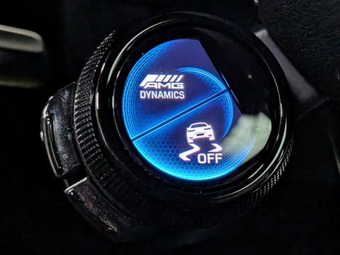 Used 2025 Mercedes-Benz CLA 35 AMG 4MATIC image 35