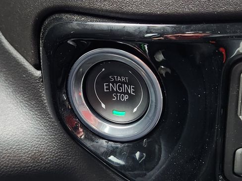 Used 2026 Chevrolet Silverado 1500 LTZ w/ LTZ Premium Package image 29