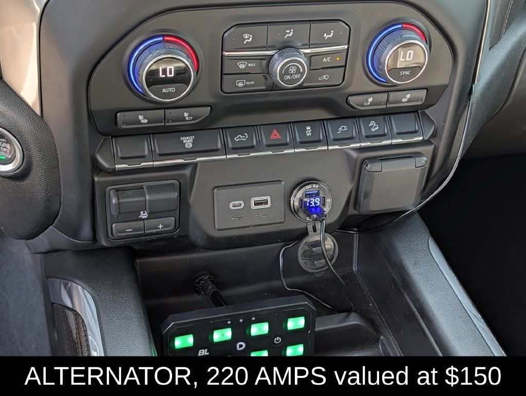 Used 2022 Chevrolet Silverado 2500 LT w/ Convenience Package AWD/4WD image 15