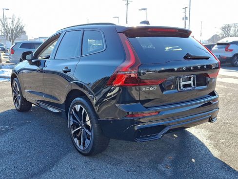 New 2026 Volvo XC60 B5 Plus w/ Protection Package Premier image 3