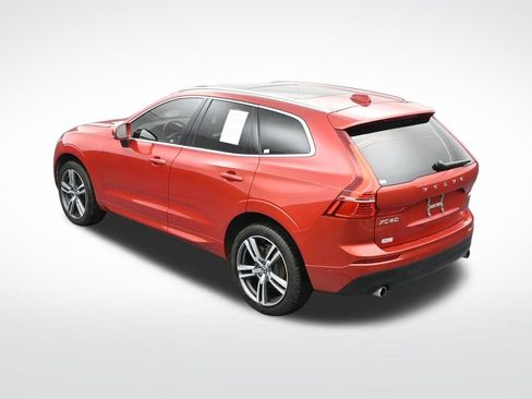 Used 2018 Volvo XC60 T6 Momentum w/ Advanced Package image 48