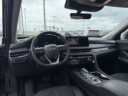 Certified 2025 INFINITI QX60 Luxe w/ Lighting Package (N94) image 3