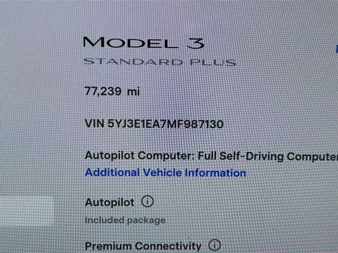 Used 2021 Tesla Model 3 Standard Range Plus image 16
