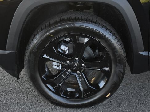 New 2026 Chevrolet Equinox LT image 11