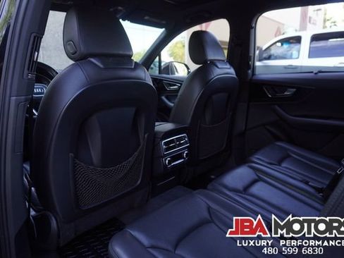 Used 2017 Audi Q7 3.0T Prestige w/ Prestige Package AWD/4WD image 7