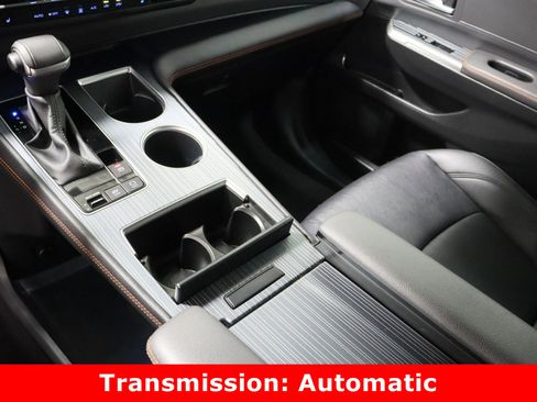 Used 2023 Toyota Sienna XSE image 17